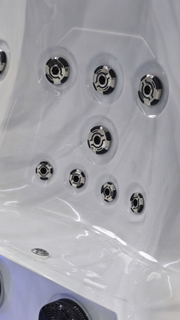 Переливной СПА бассейн Joyee Lucerne Spa